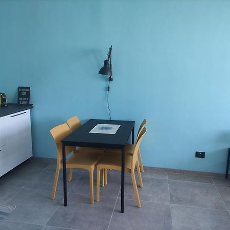 Una Finestra Su Savona Exterior photo