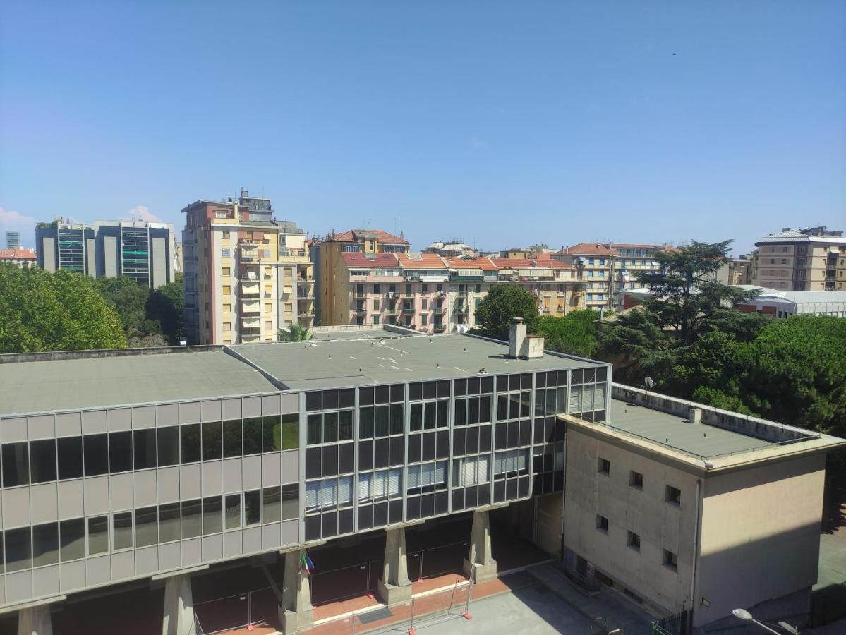 Una Finestra Su Savona Exterior photo